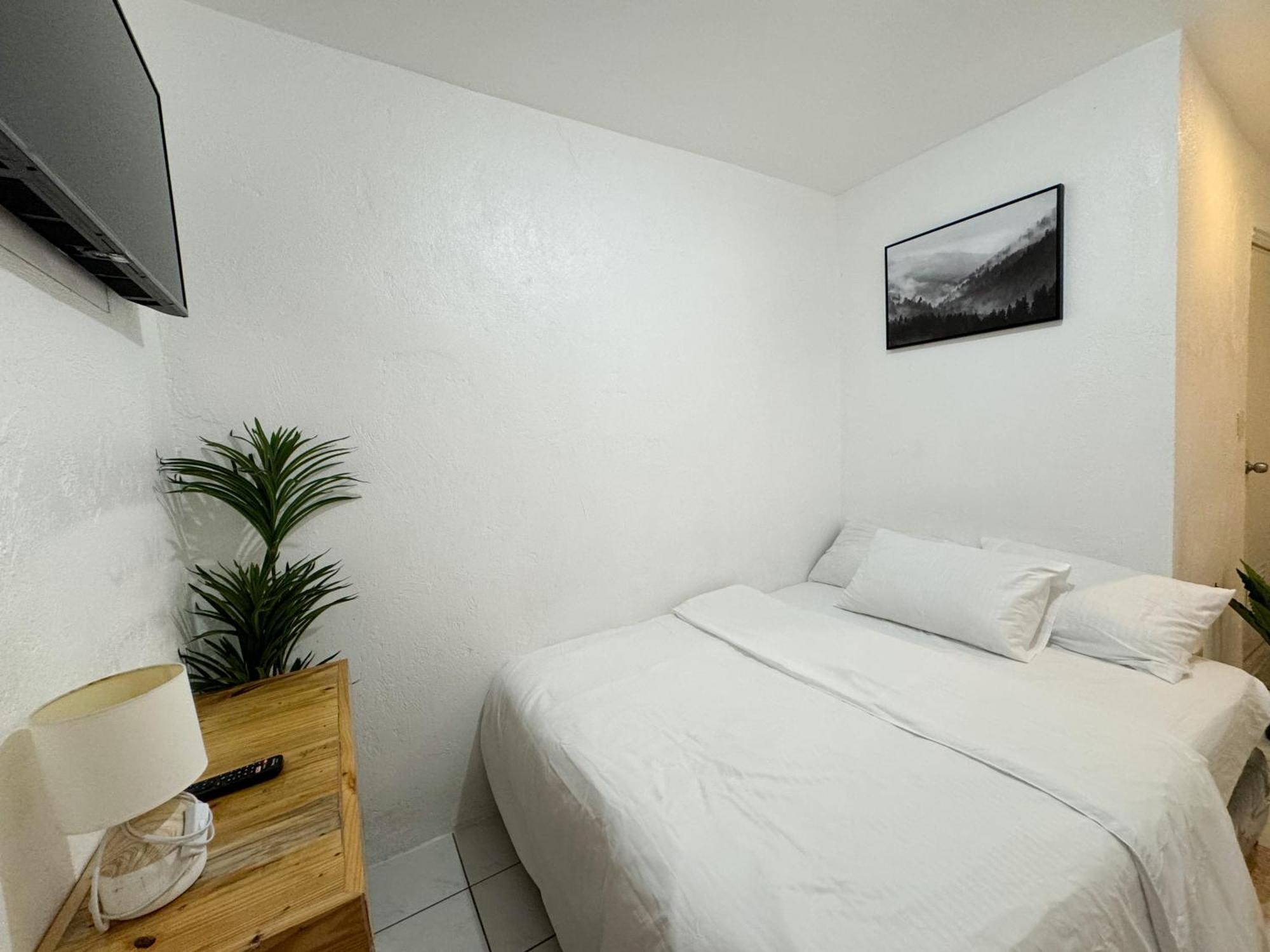 West Coast Beach House Себу Экстерьер фото